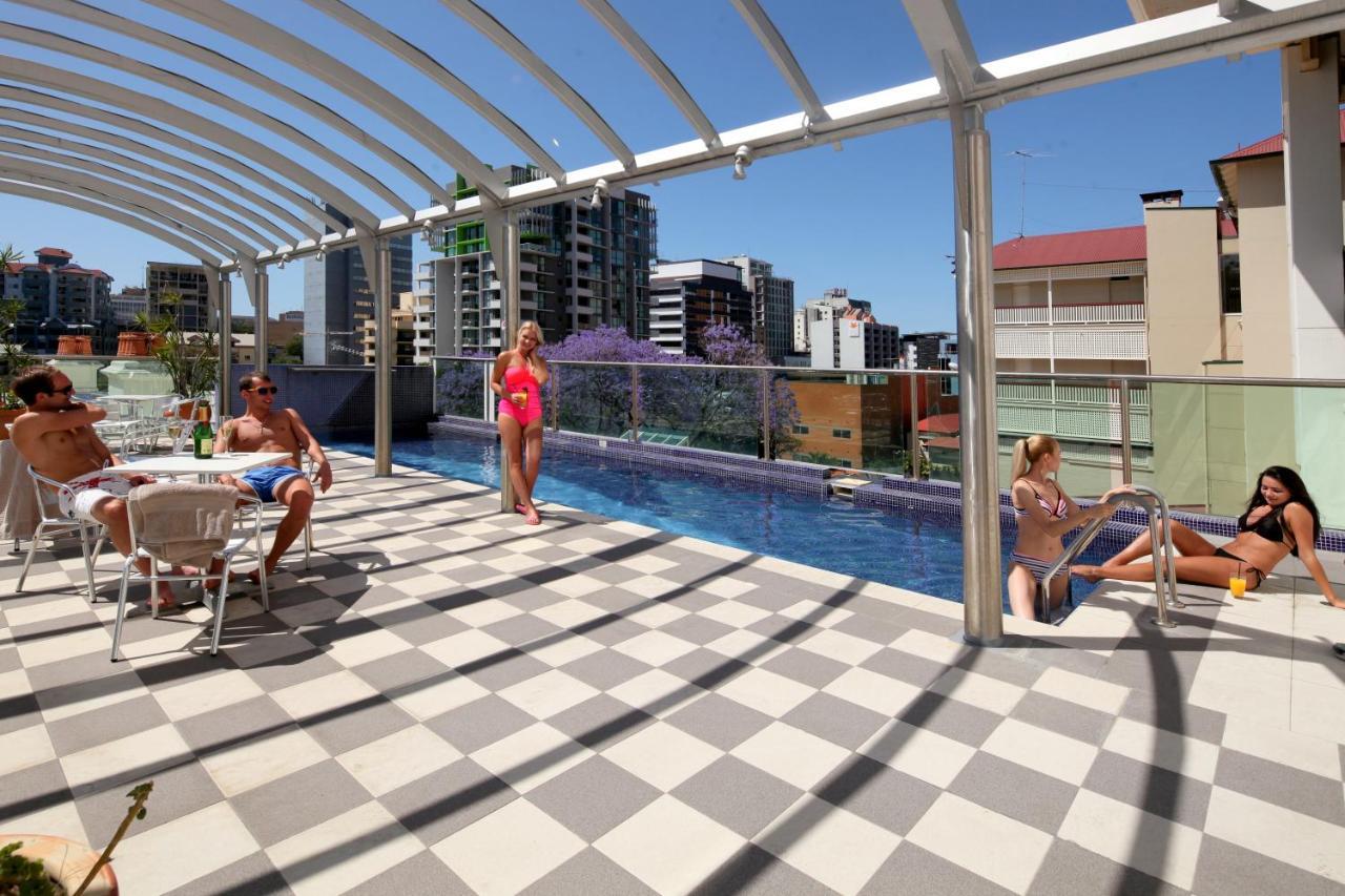 Astor Metropole Hotel Brisbane Exterior photo